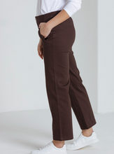 Load image into Gallery viewer, Marco Polo 7/8 Wide Leg Pant - Dark Oak
