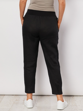 Load image into Gallery viewer, Gordon Smith Jersey Waist Linen Pant Black
